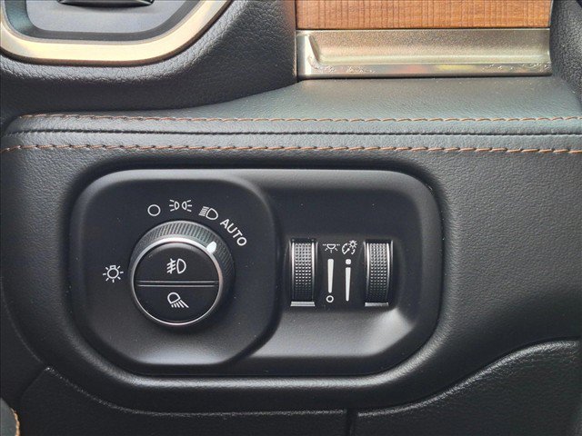 Used 2020 RAM 1500 Limited RWD image 16