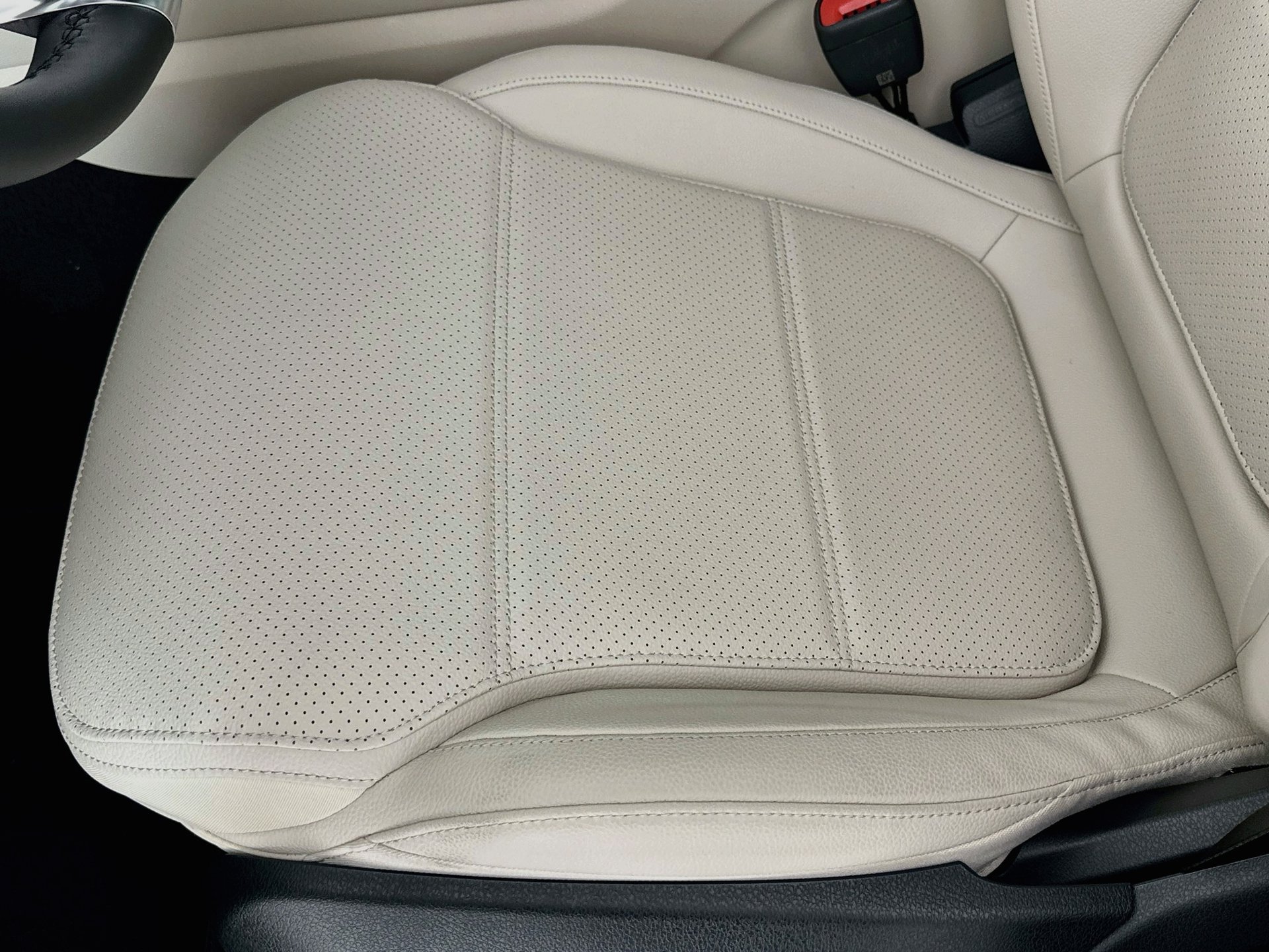 New 2027 Mercedes-Benz GLC 300 4MATIC image 21