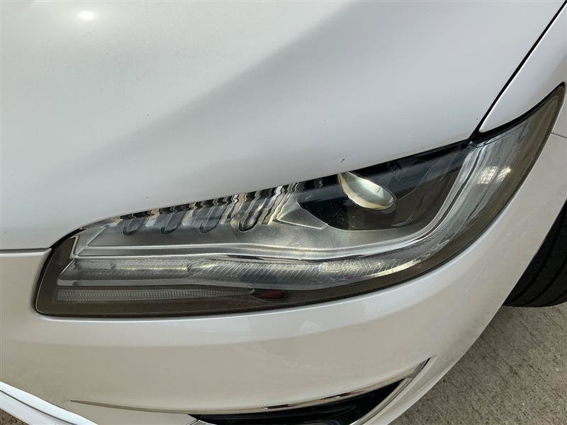 Used 2018 Lincoln MKZ Premiere image 18