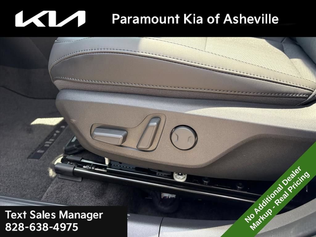 New 2026 Kia Niro EX w/ EX Premium Package FWD image 19
