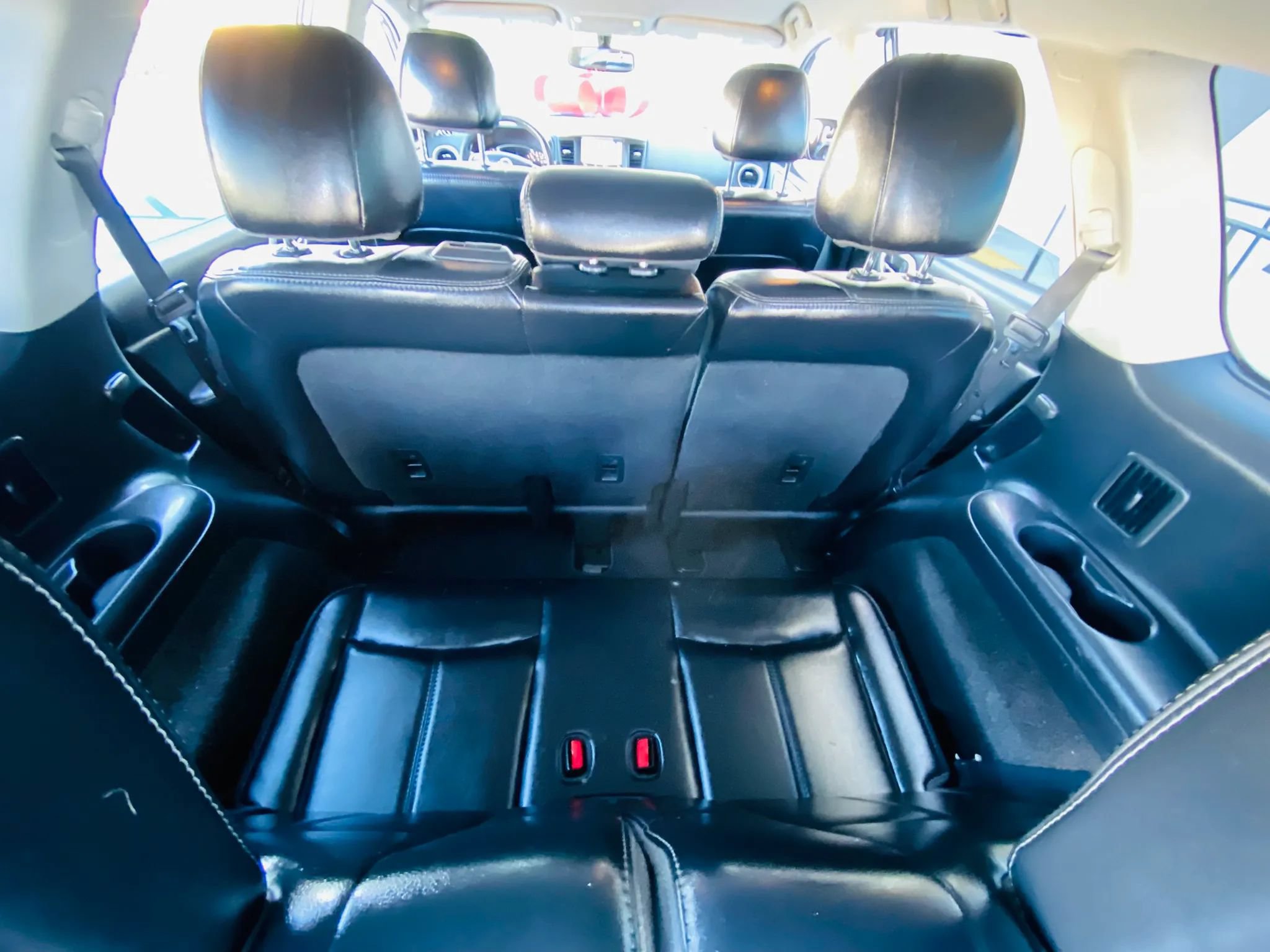 Used 2019 Nissan Pathfinder SL FWD image 24