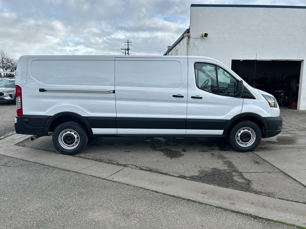New 2024 Ford Transit 150 Low Roof image 6