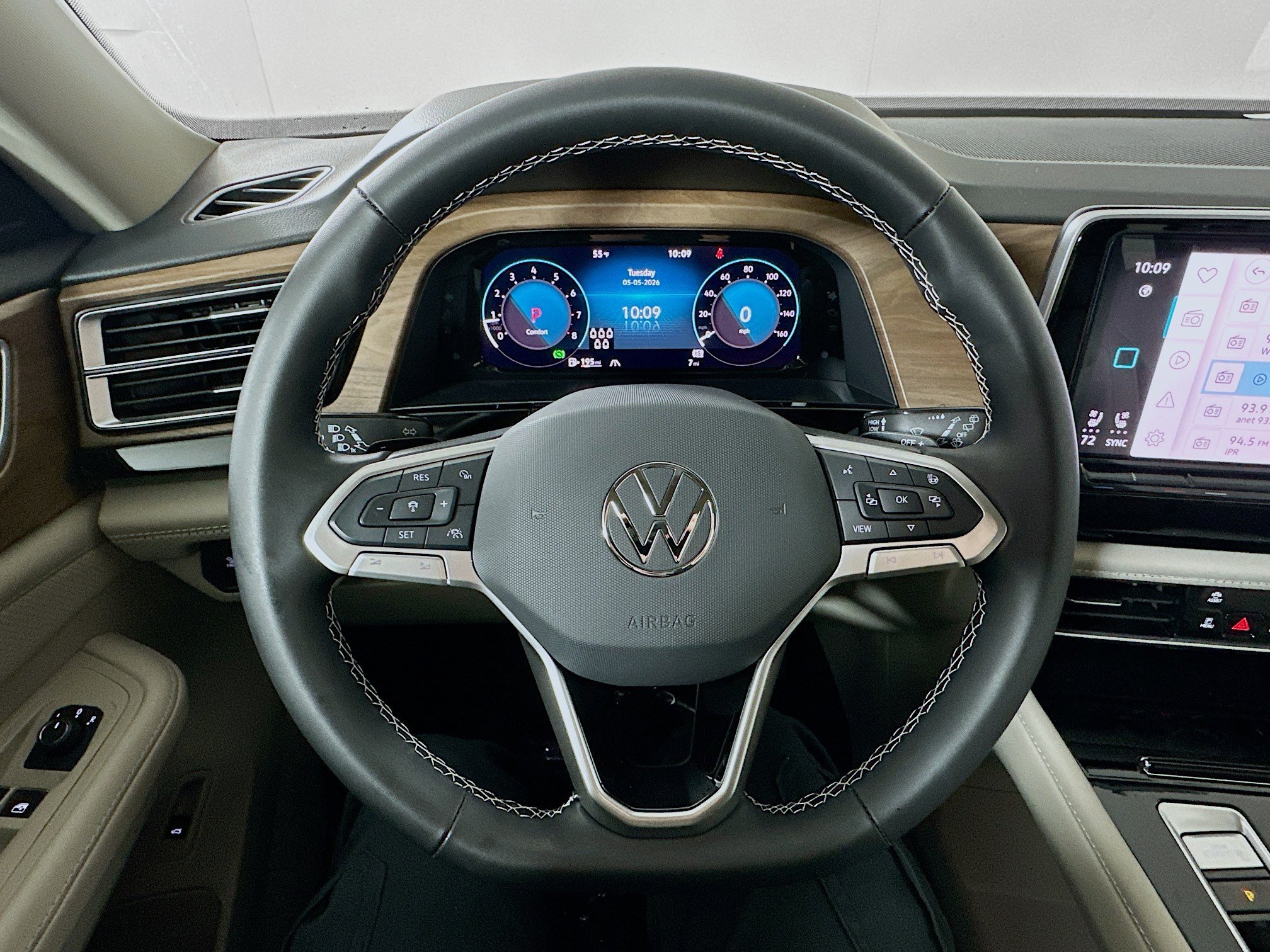 New 2026 Volkswagen Atlas SE AWD/4WD image 11