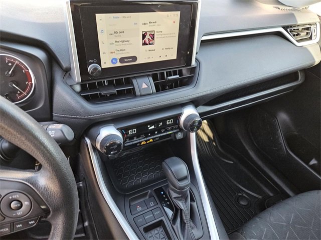 Used 2023 Toyota RAV4 XLE image 20