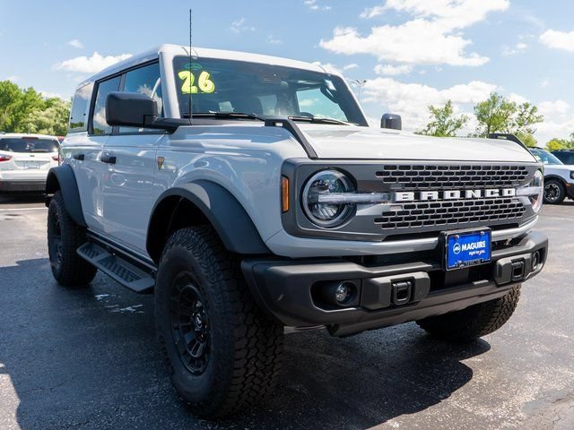 New 2026 Ford Bronco Badlands w/ Sasquatch Package AWD/4WD image 4