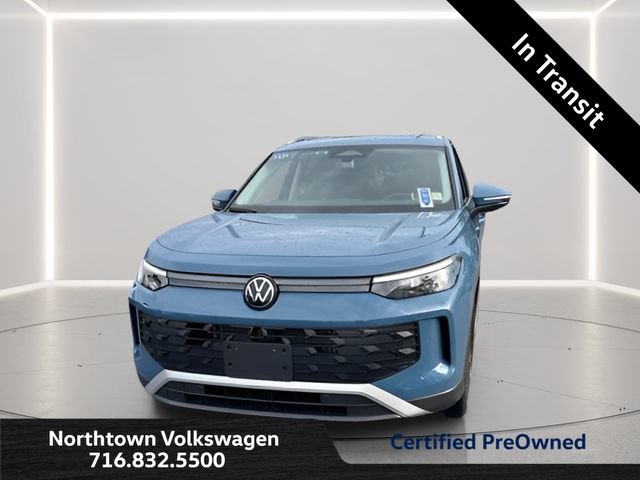 Used 2026 Volkswagen Tiguan SE AWD/4WD image 3