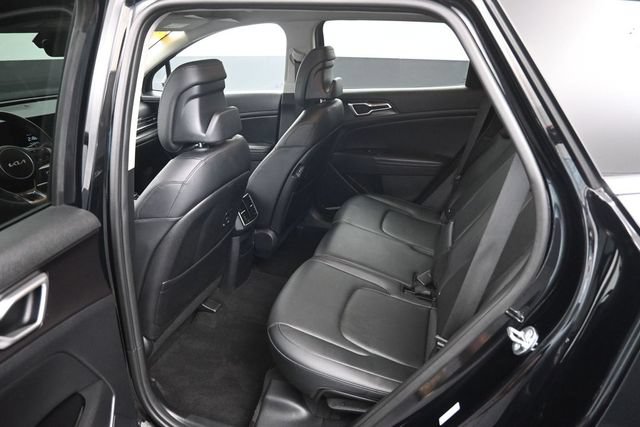 Used 2025 Kia Sportage EX FWD image 10