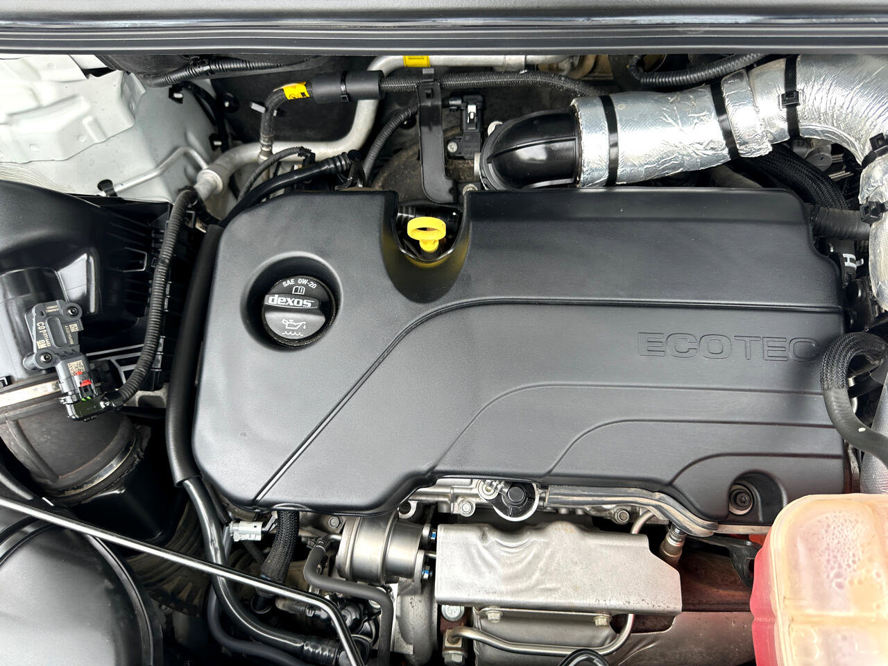 Used 2022 Chevrolet Trax LS w/ Tint and Cruise Package image 41