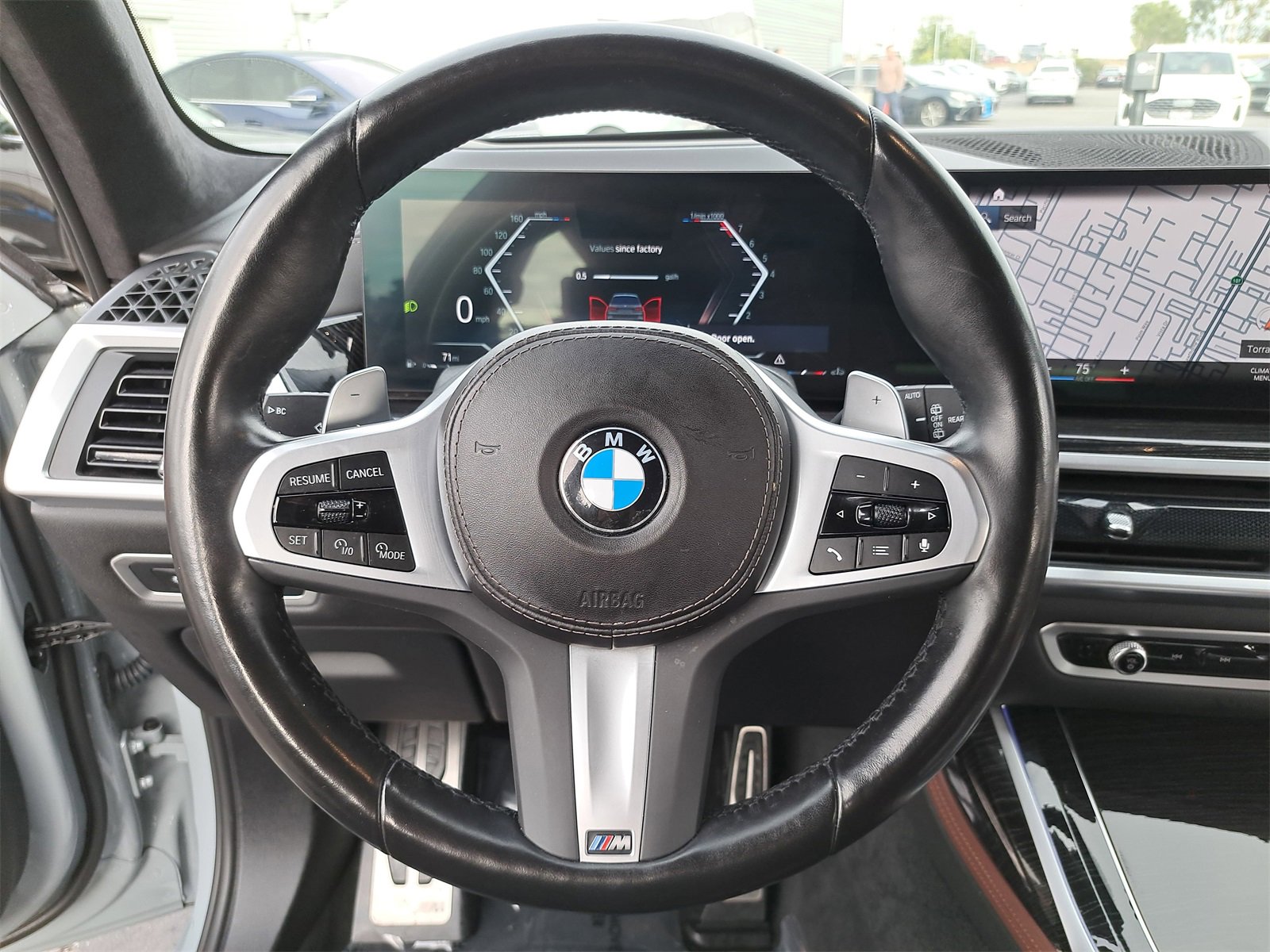 Used 2024 BMW X7 xDrive40i w/ M Sport Package image 21