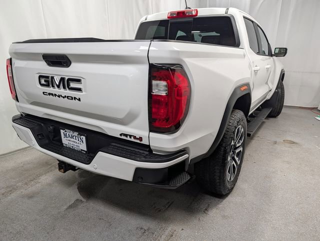 Certified 2023 GMC Canyon AT4 w/ AT4 Premium Package image 4