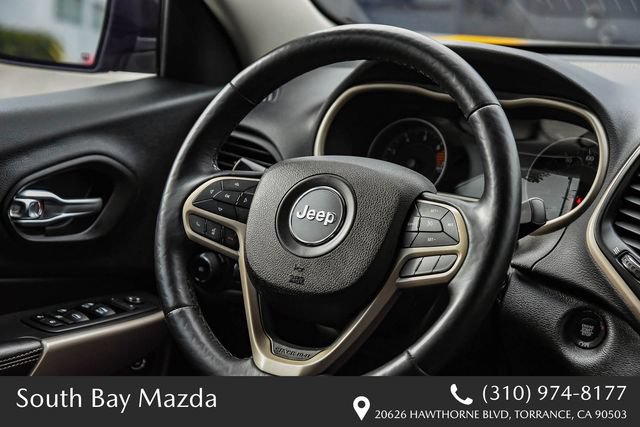 Used 2017 Jeep Cherokee Limited FWD image 15
