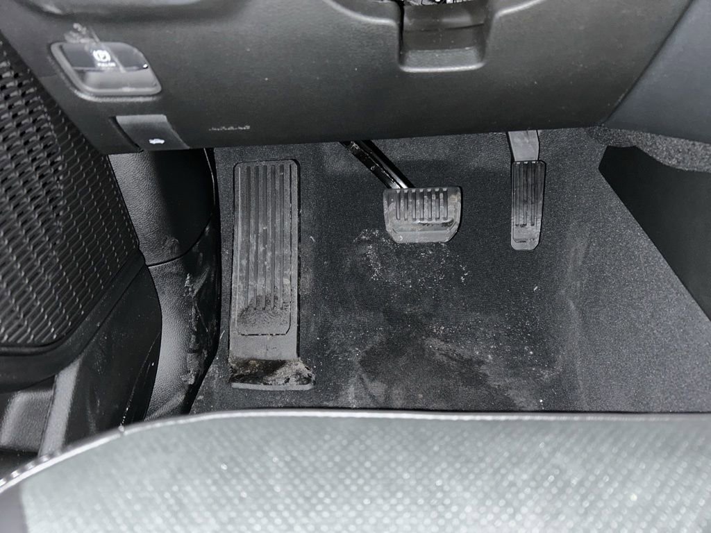 New 2026 Jeep Grand Cherokee Altitude image 16