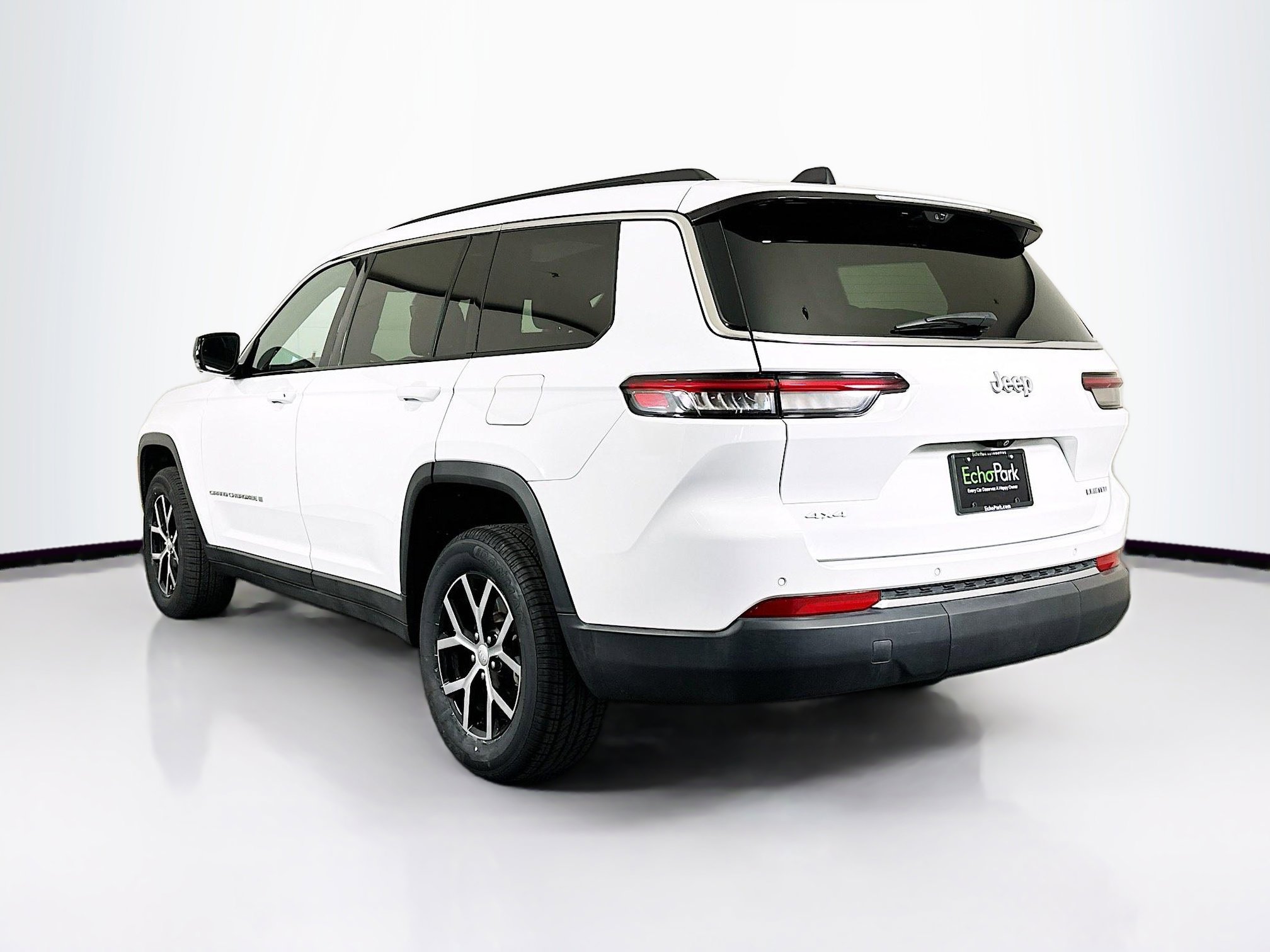Used 2024 Jeep Grand Cherokee L Limited w/ Luxury Tech Group II AWD/4WD image 5