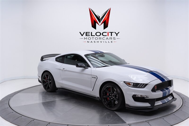 Used 2017 Ford Mustang Shelby GT350R w/ GT350R Equipment Group 920A RWD image 12