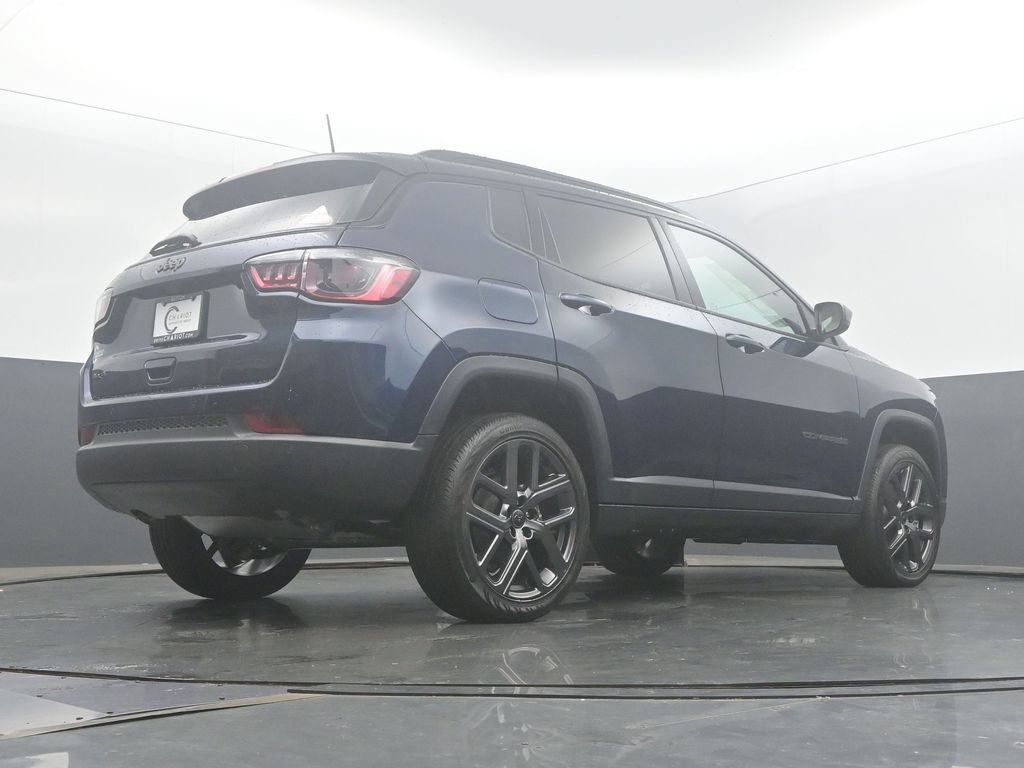 New 2026 Jeep Compass Limited w/ Sun, Sound & Navigation Group AWD/4WD image 49