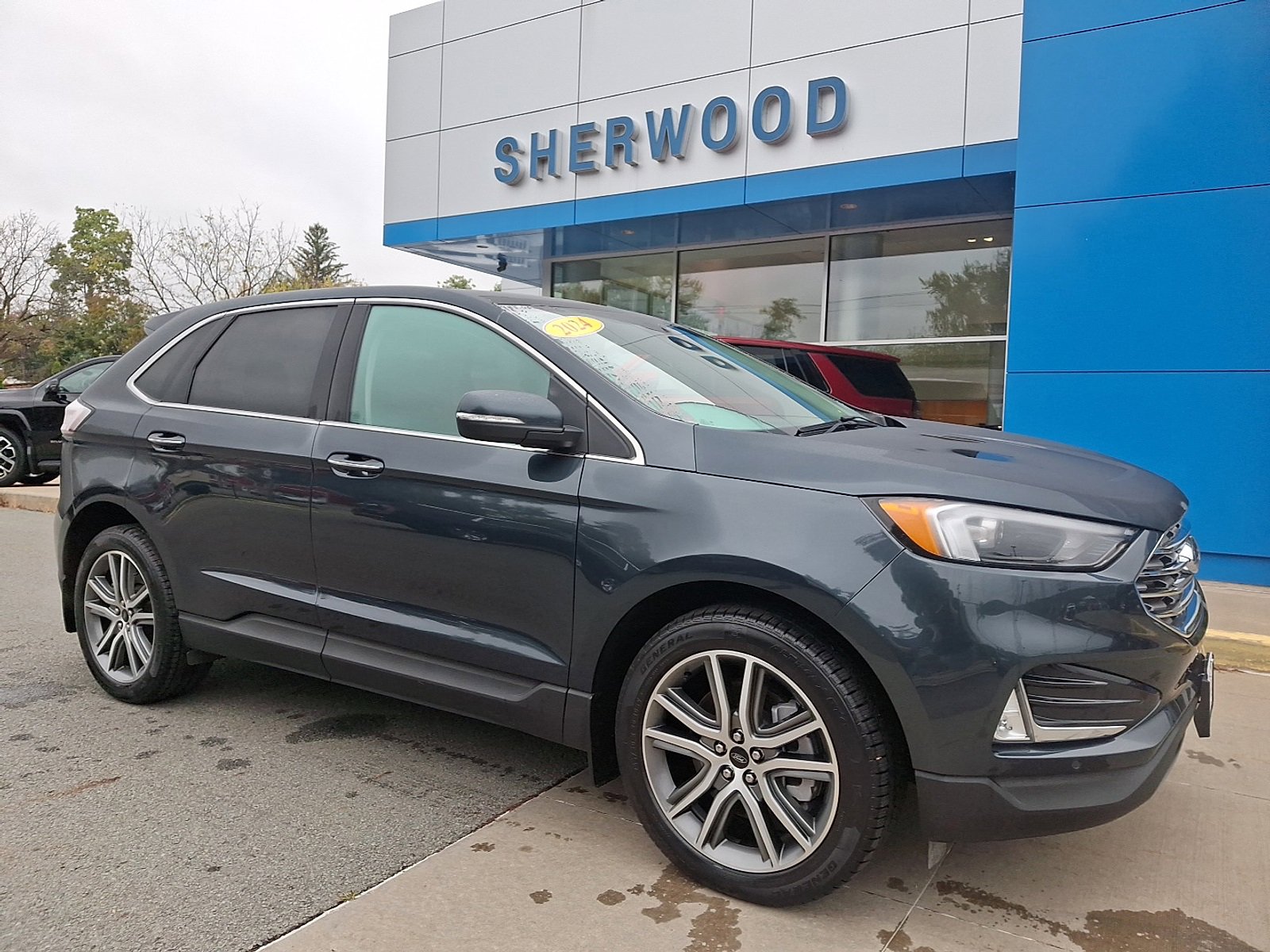 Used 2024 Ford Edge Titanium