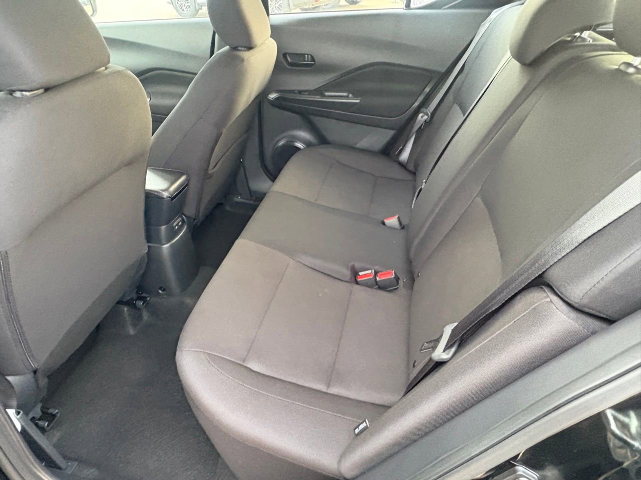 Certified 2025 Nissan Kicks Play S FWD image 33