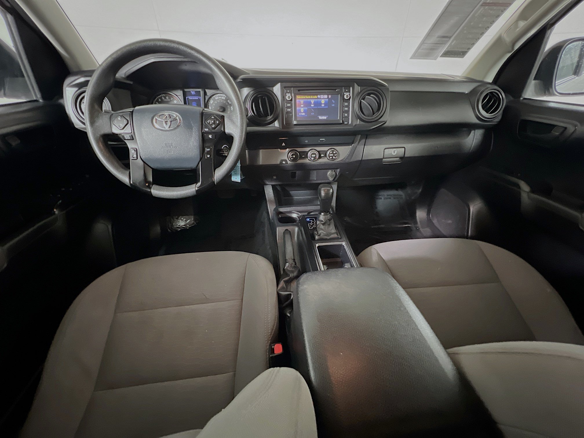 Used 2019 Toyota Tacoma SR w/ SR Convenience Package RWD image 28