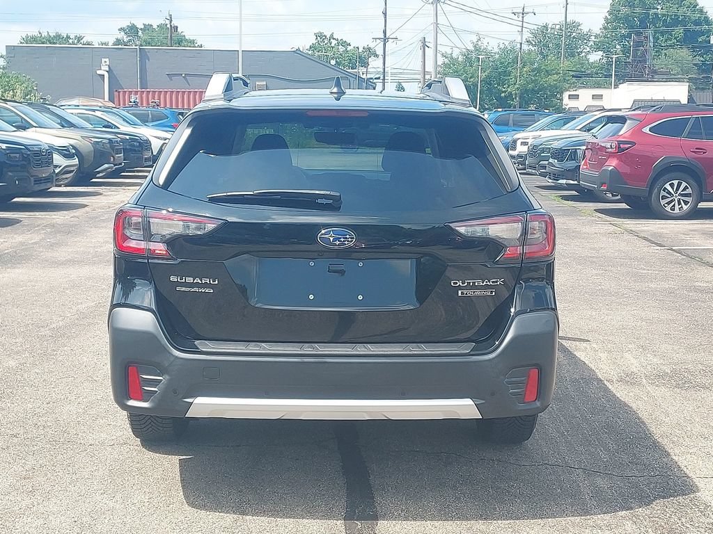 Used 2020 Subaru Outback Touring AWD/4WD image 6