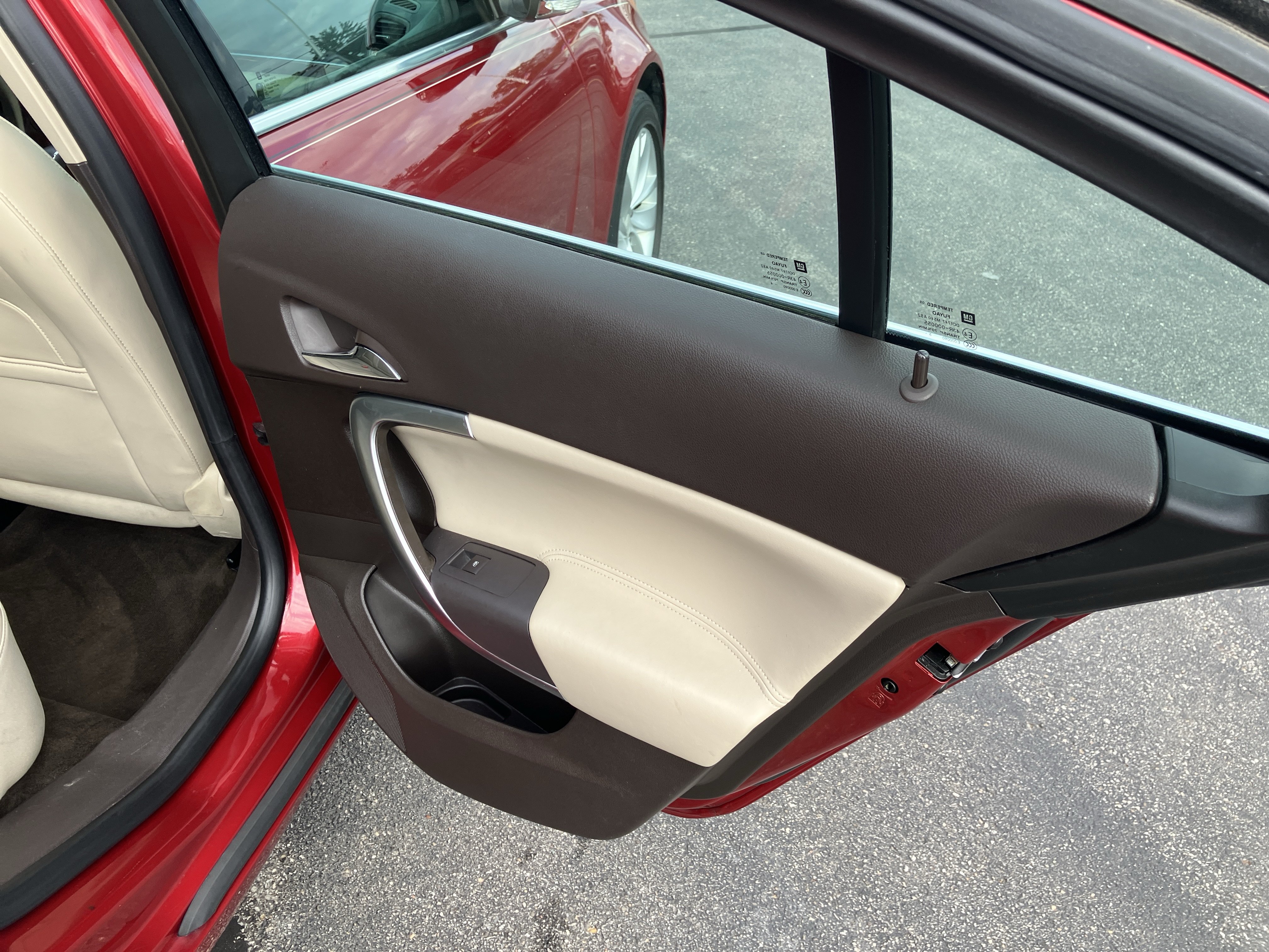 Used 2015 Buick Regal FWD image 11