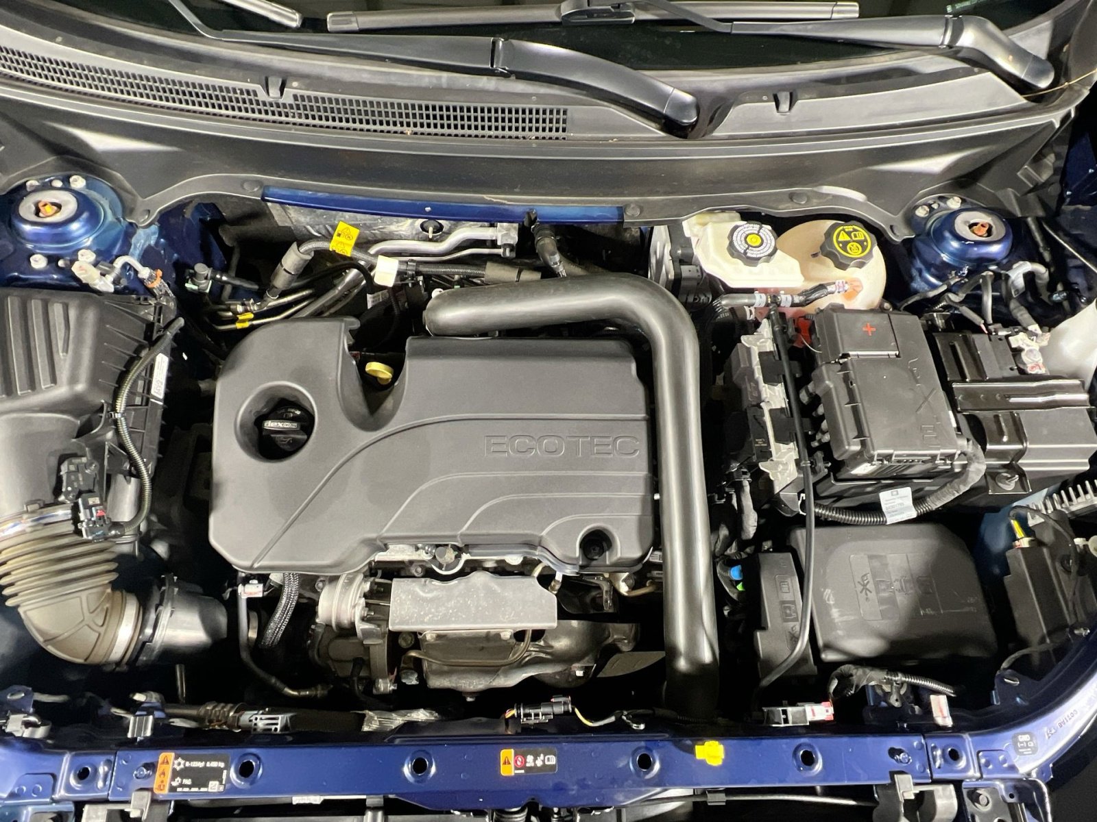 Used 2023 Chevrolet Equinox RS image 28