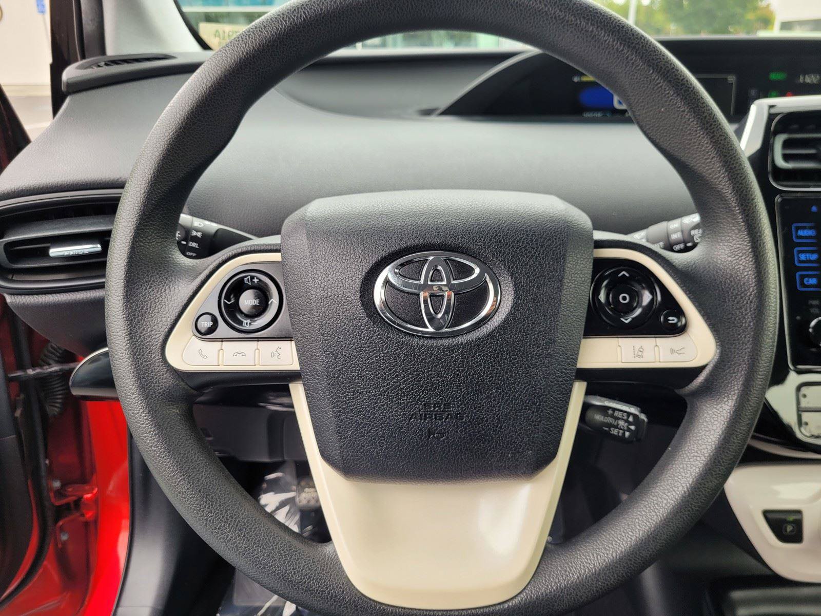 Used 2017 Toyota Prius Two w/ Prius Two Safety Plus Package FWD image 34