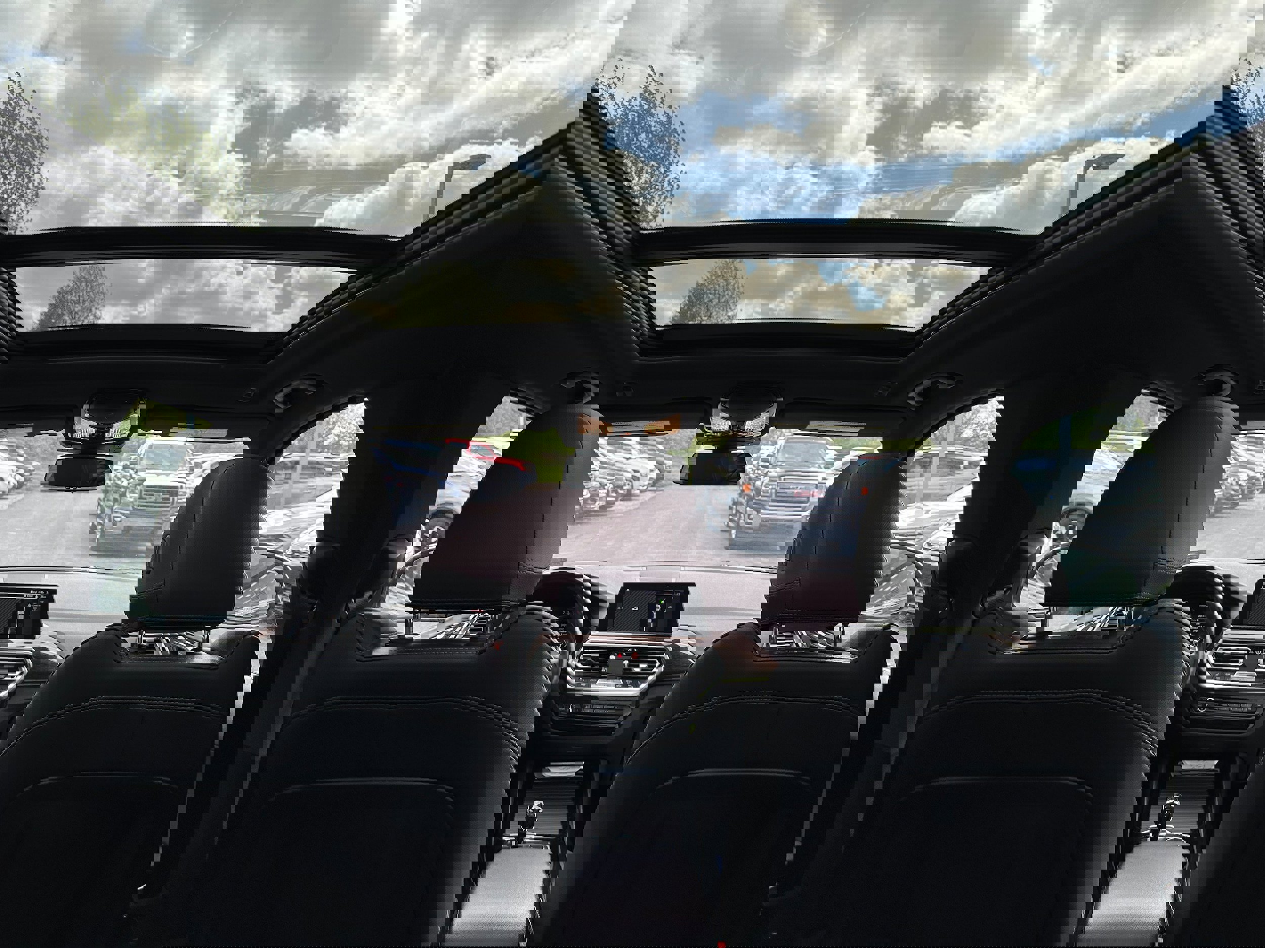 Used 2023 BMW X3 xDrive30i w/ Convenience Package image 11