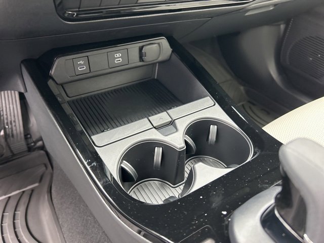 New 2026 Toyota Prius XLE image 23