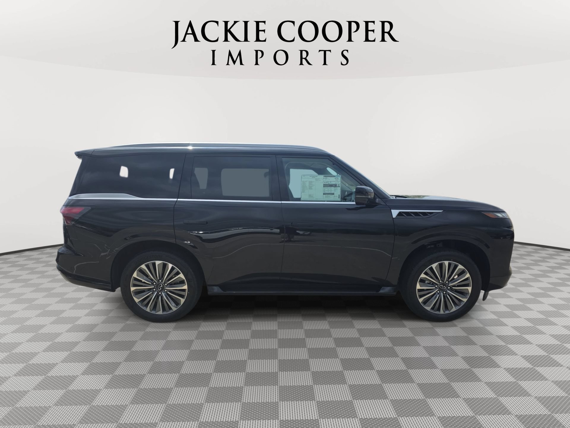 Used 2026 INFINITI QX80 Luxe AWD/4WD image 4