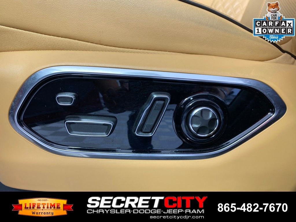 Used 2025 Jeep Grand Cherokee Summit w/ Adv Protech Group IV AWD/4WD image 13