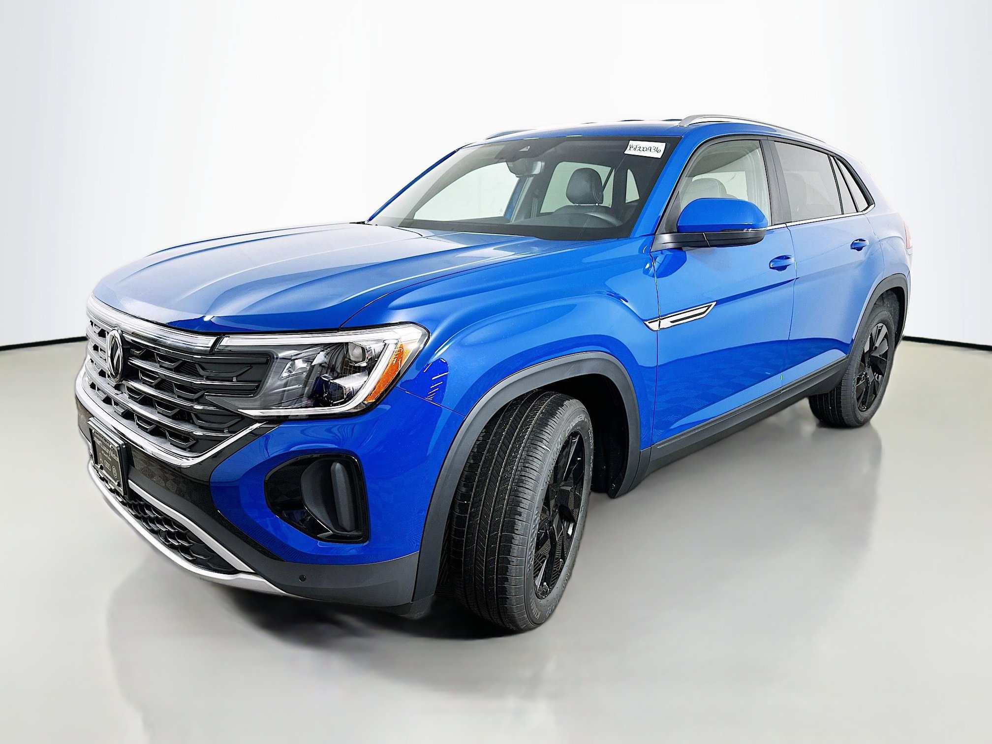 New 2025 Volkswagen Atlas Cross Sport SE image 3