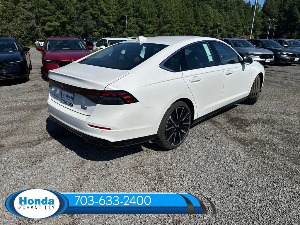 New 2026 Honda Accord Hybrid Touring image 7