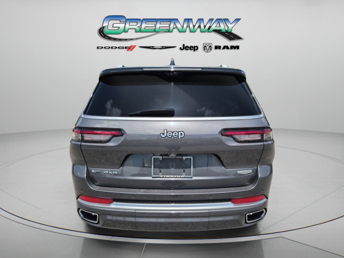 Used 2022 Jeep Grand Cherokee L Summit AWD/4WD image 2