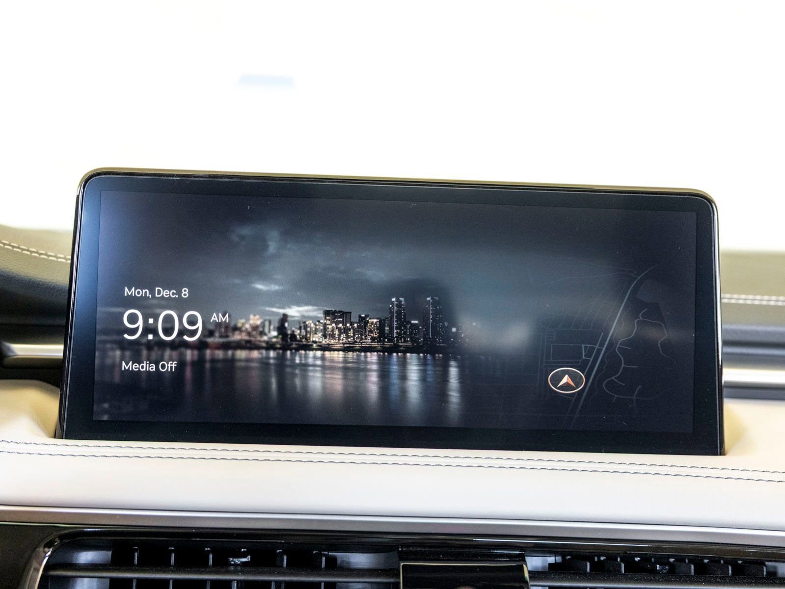 Used 2026 Genesis G70 2.5T Prestige image 13