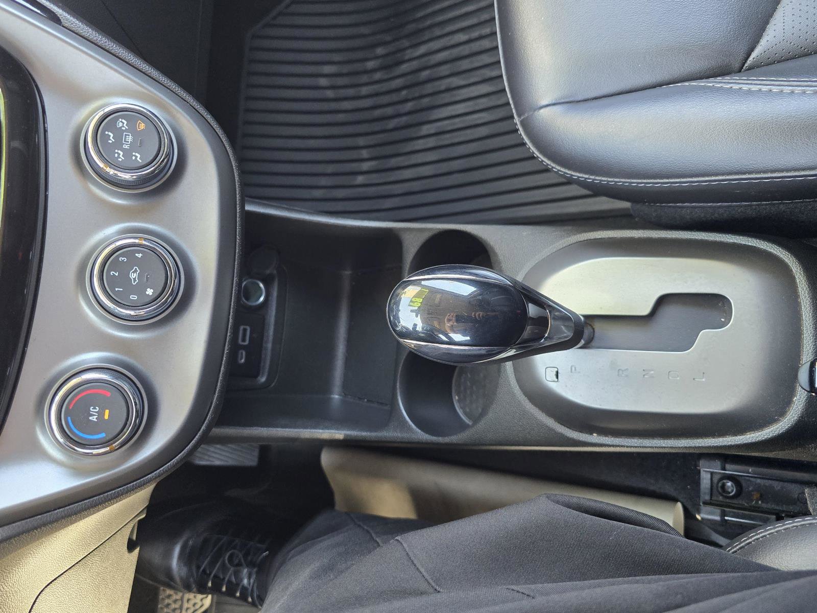 Used 2022 Chevrolet Spark ACTIV FWD image 16