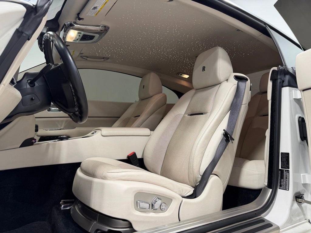 Used 2019 Rolls-Royce Wraith image 13