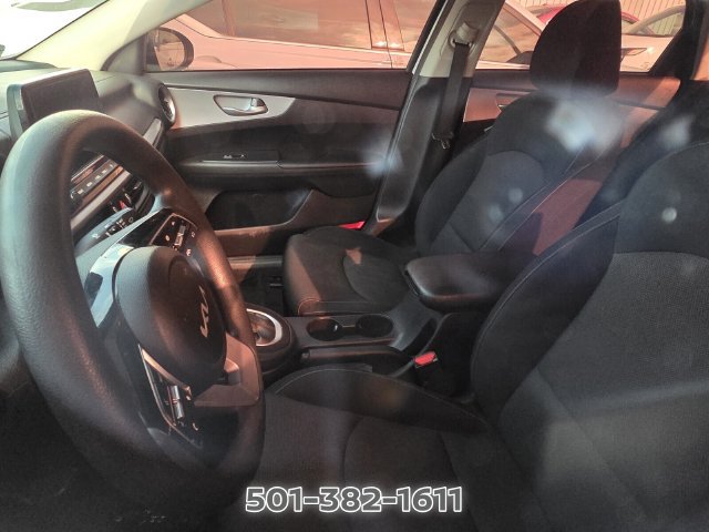 Used 2024 Kia Forte LXS FWD image 9
