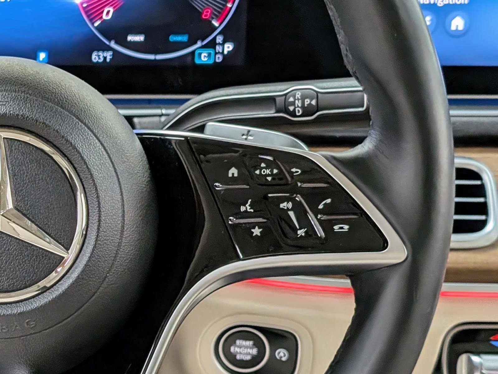 Used 2024 Mercedes-Benz GLE 350 4MATIC w/ AMG Line Exterior image 38