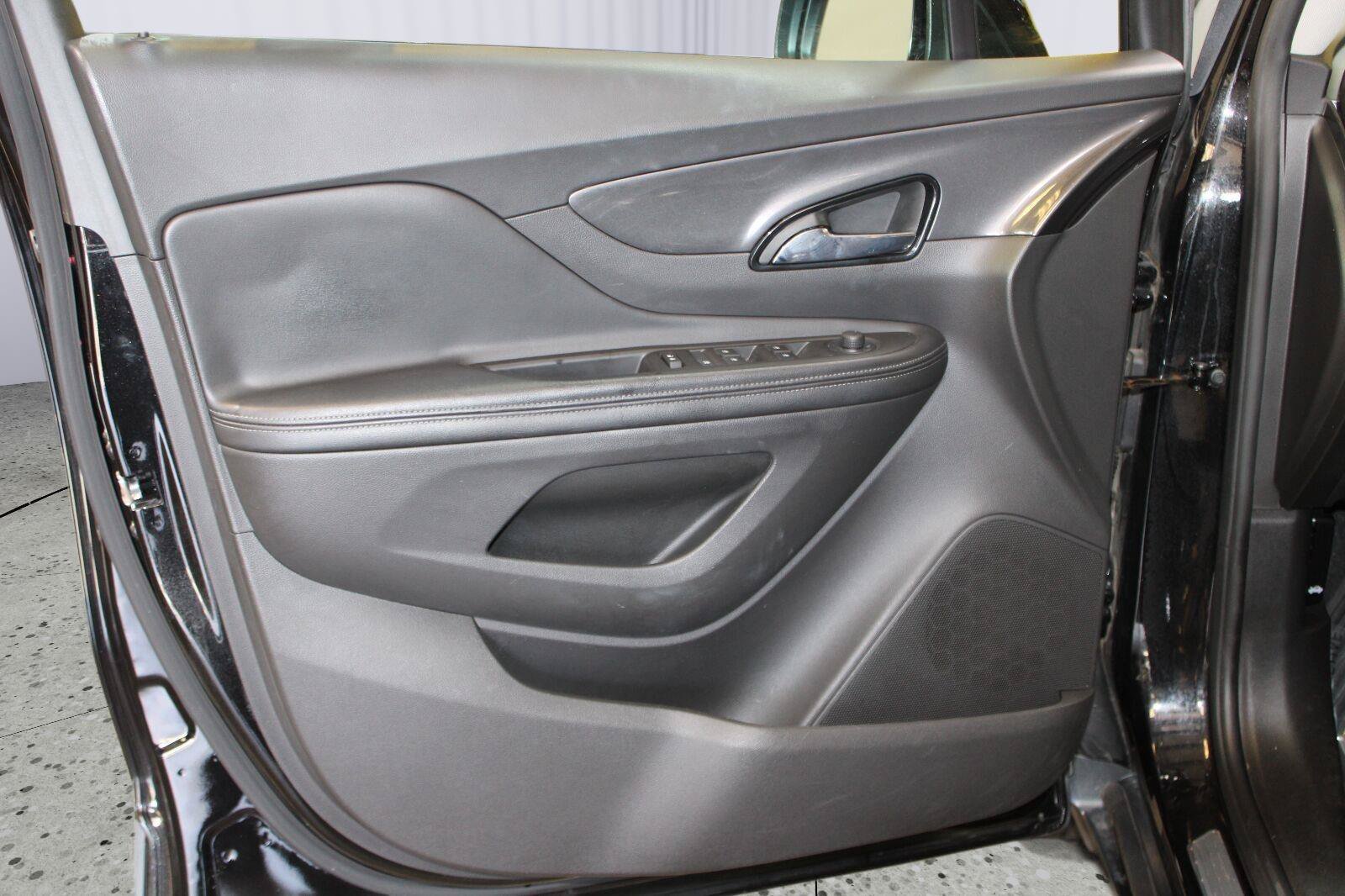 Used 2019 Buick Encore Essence w/ Safety Package II FWD image 43