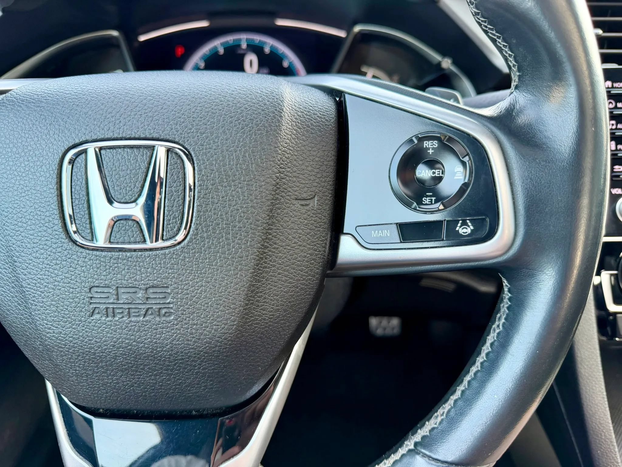 Used 2019 Honda Civic Touring image 26