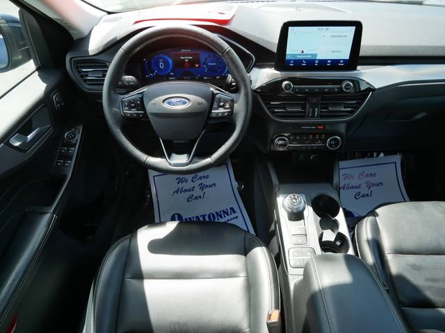 Used 2021 Ford Escape Titanium w/ Class II Trailer Tow Package AWD/4WD image 9