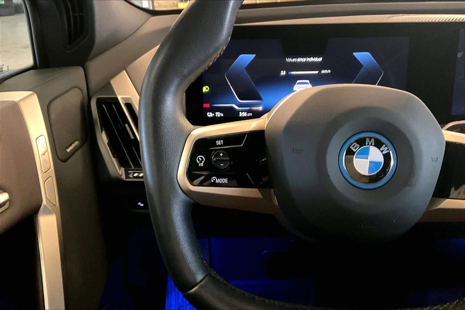 Certified 2024 BMW iX xDrive50 w/ Premium Package AWD/4WD image 22