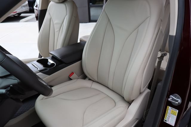 Used 2020 Lincoln Nautilus FWD w/ Equipment Group 101A image 10