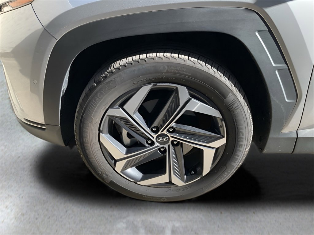 Certified 2022 Hyundai Tucson Limited w/ Cargo Package image 9