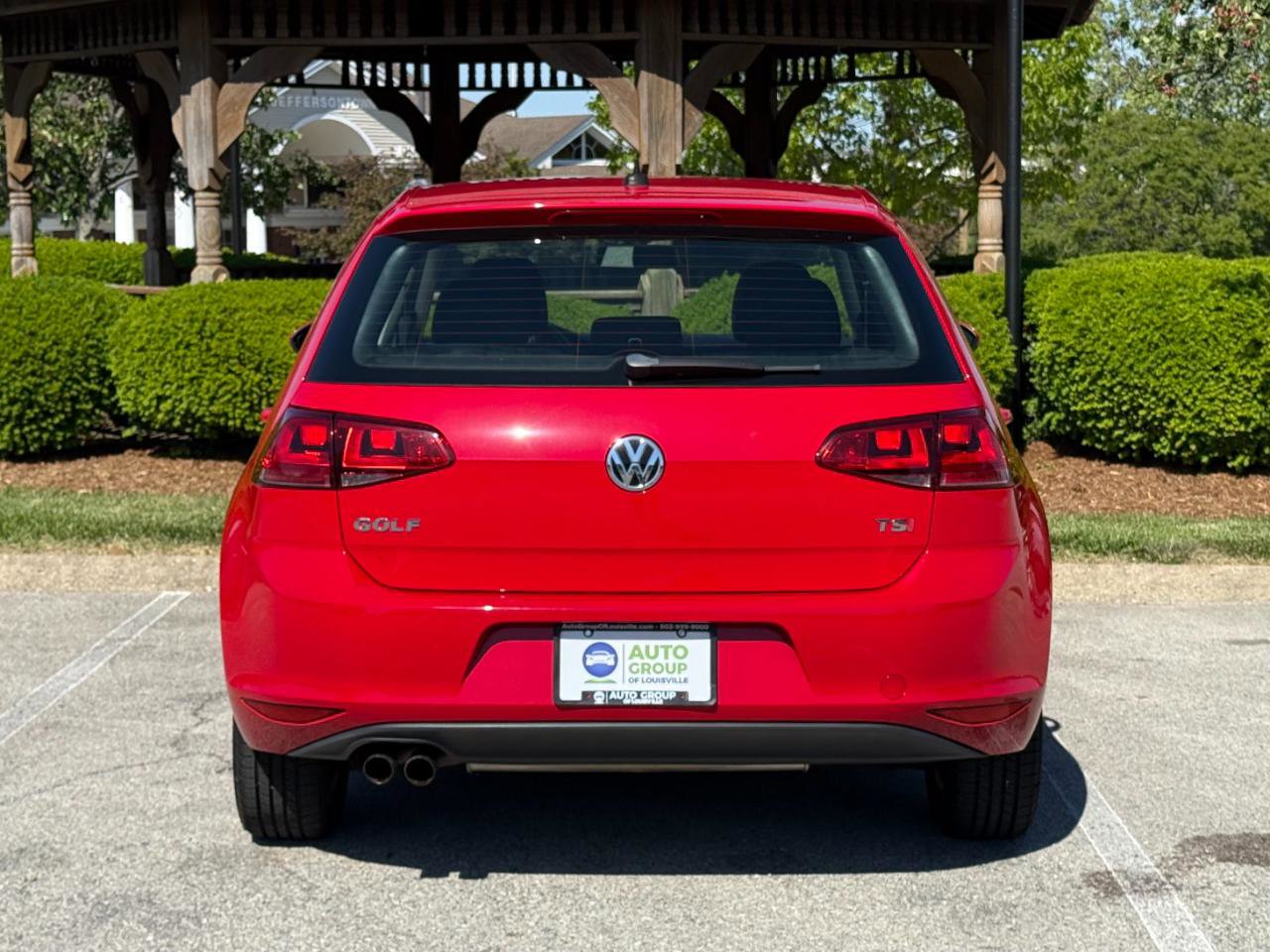 Used 2017 Volkswagen Golf Wolfsburg Edition FWD image 6