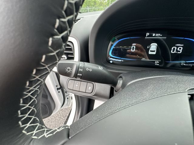 New 2026 Hyundai Venue SEL FWD image 33