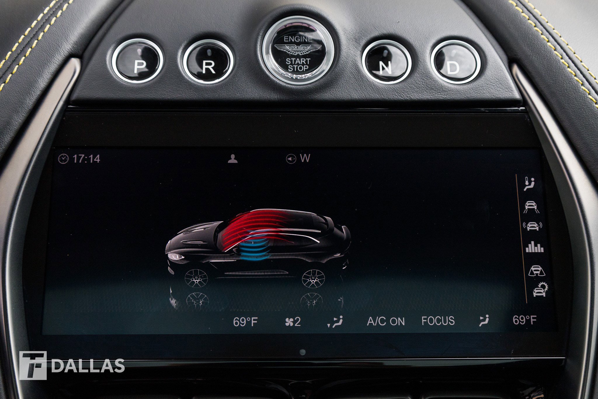 Used 2022 Aston Martin DBX image 27