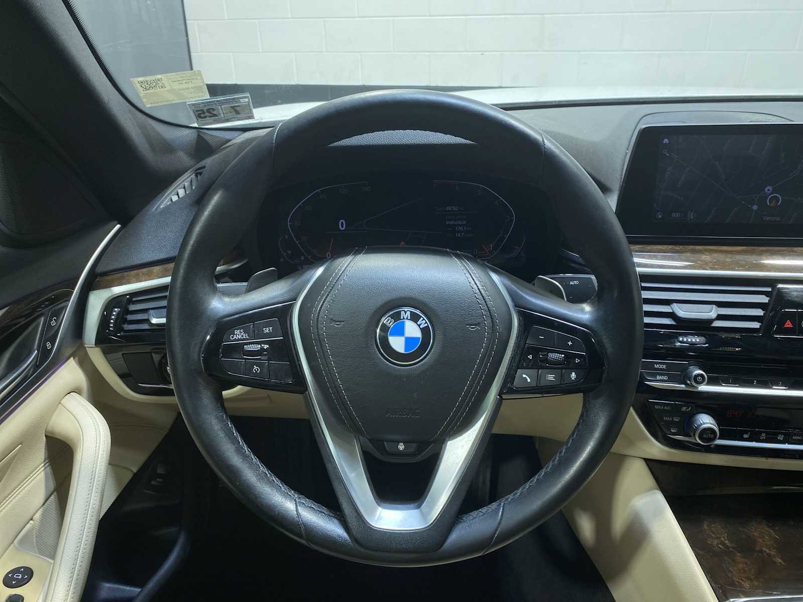 Used 2020 BMW 530i xDrive w/ Convenience Package image 15