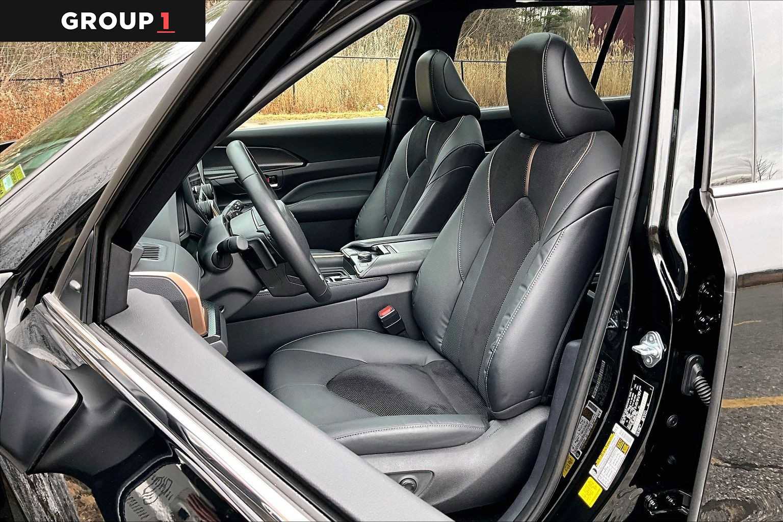 Certified 2025 Toyota Grand Highlander AWD Hybrid image 8