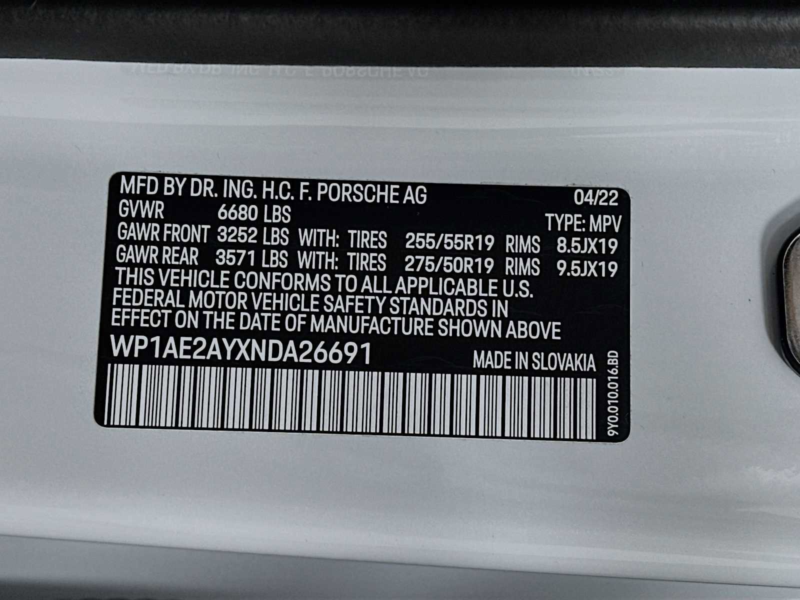 Certified 2022 Porsche Cayenne E-Hybrid image 33